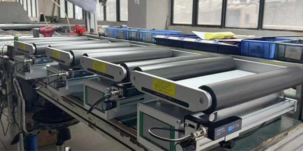 切紙機跑偏怎么辦？糾偏機來幫忙