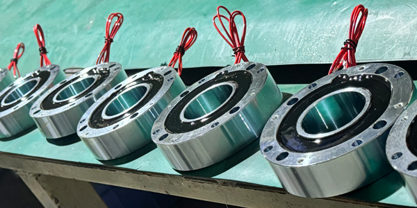 哪種電磁制動器適合紡織機？選擇合適制動器的關(guān)鍵