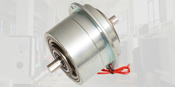 復(fù)合機(jī)收卷材料樣要裝磁粉離合器嗎？哪種更適合？